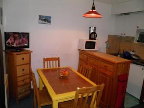 MOY10e853atdendac26erre.jpg